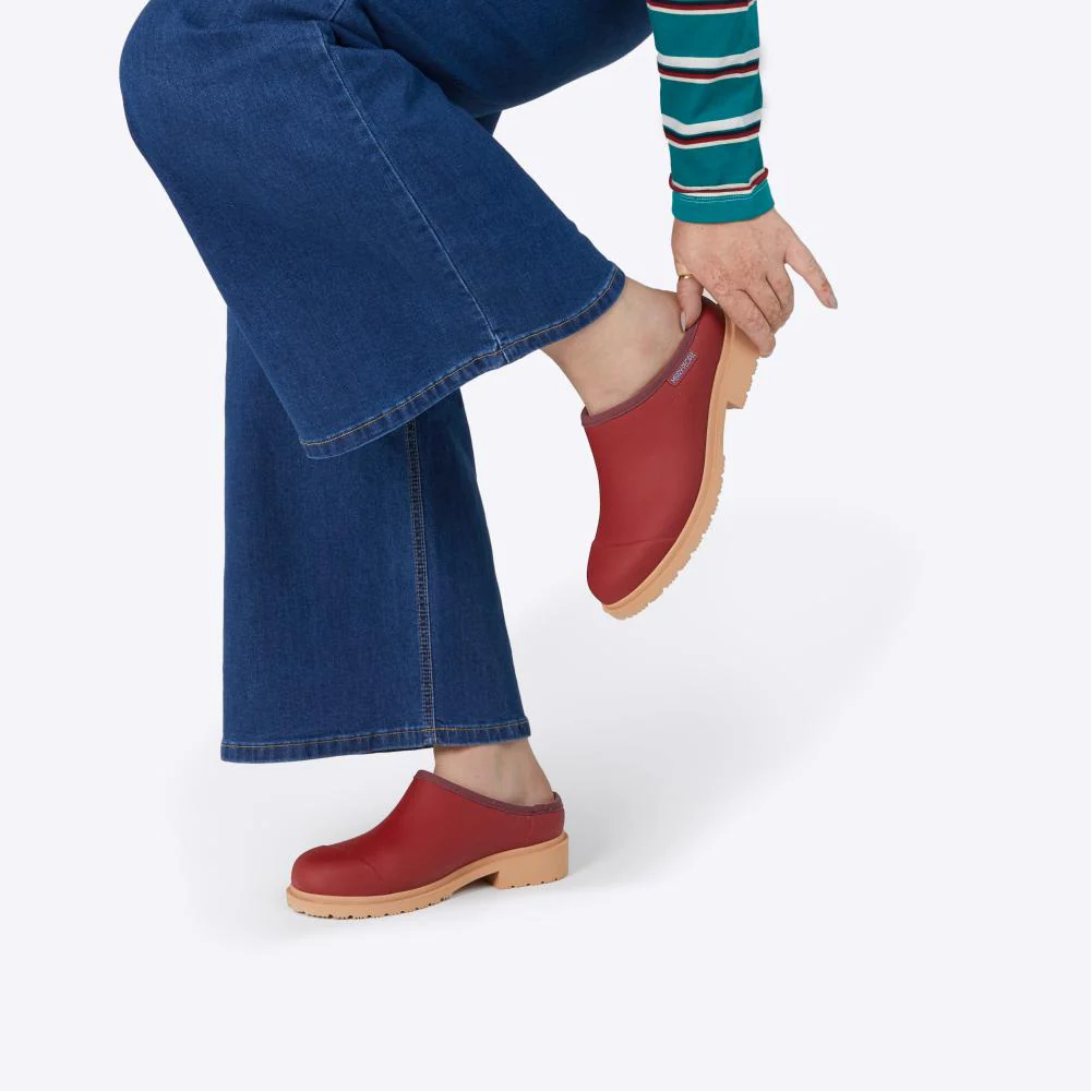 Billie Clog // Brick Red - Image 5