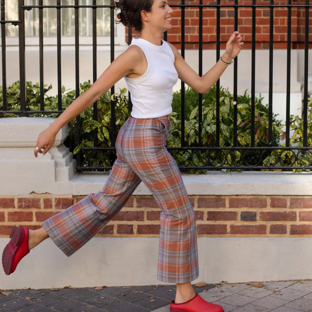 Billie Clog // Chilli Red [Retired] - Image 5