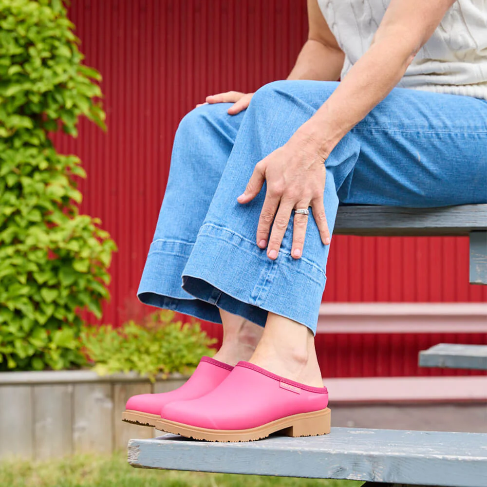 Billie Clog // Fuchsia Pink - Image 9