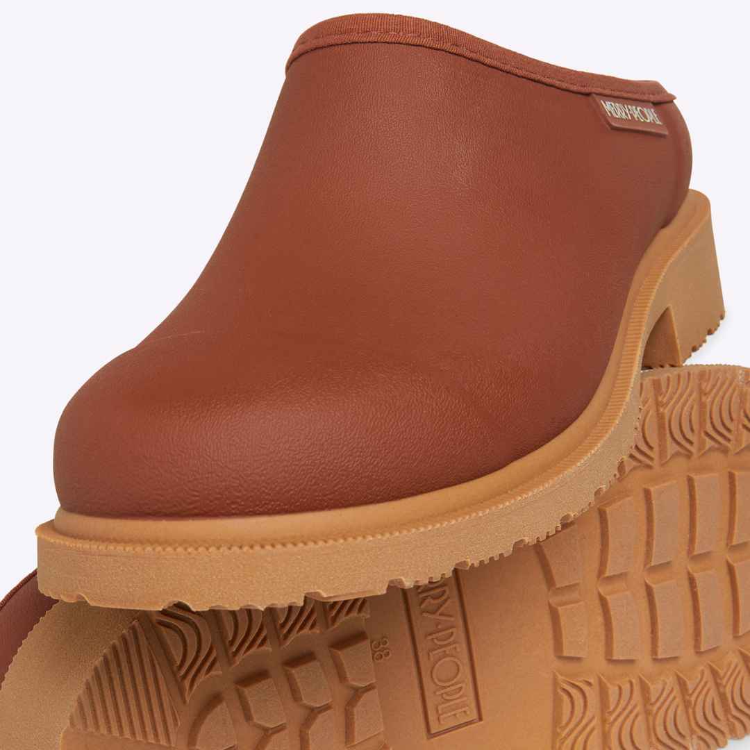 Billie Clog // Rust - Image 5