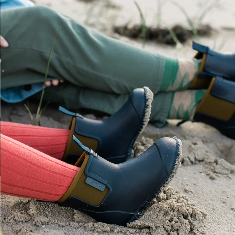 Bobbi Kids Rain Boot // Oxford Blue & Tan - Image 4