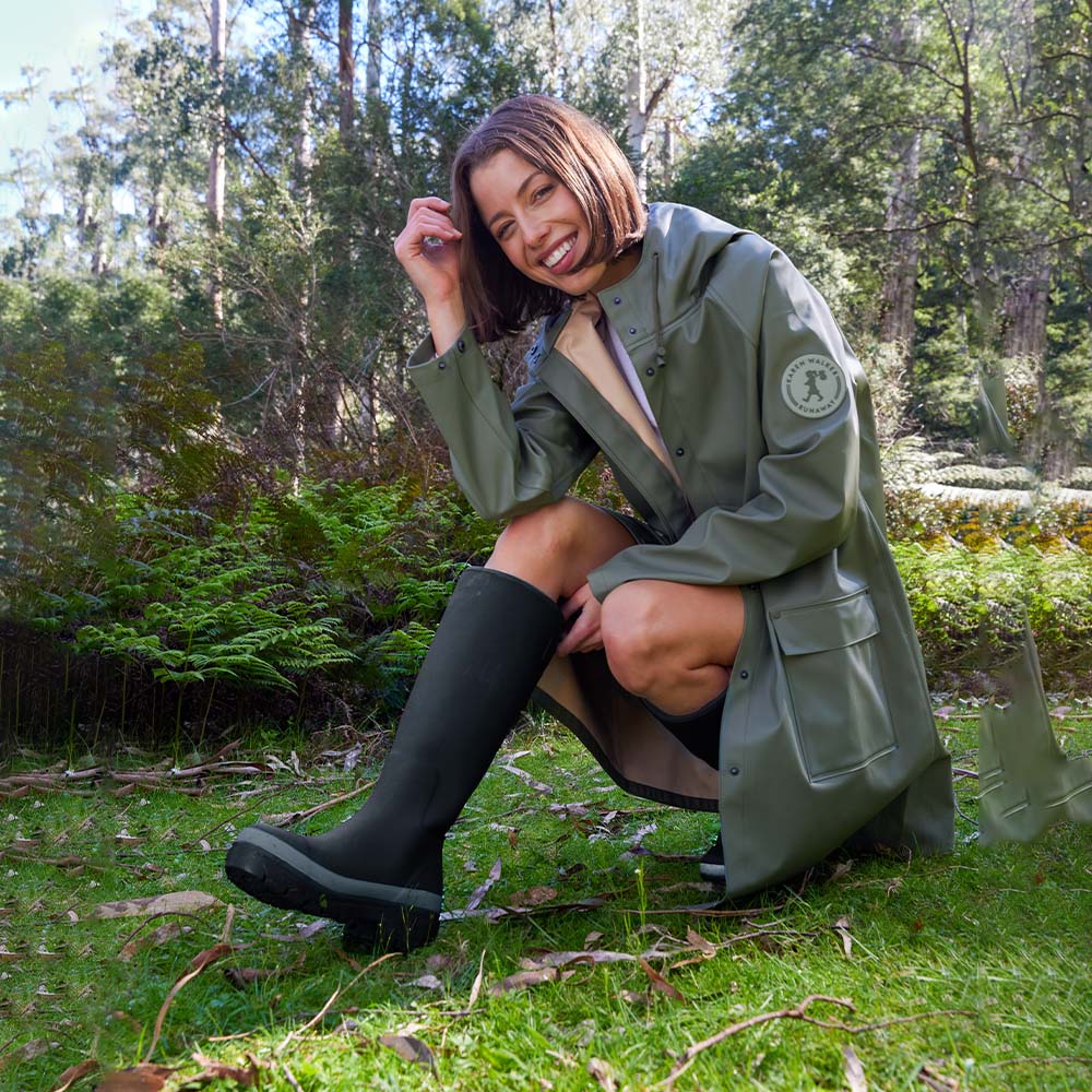 Fergie Tall Rain Boot // Black - Image 7